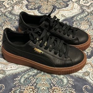 Puma platform sneakers size 7.5 women, black leather.